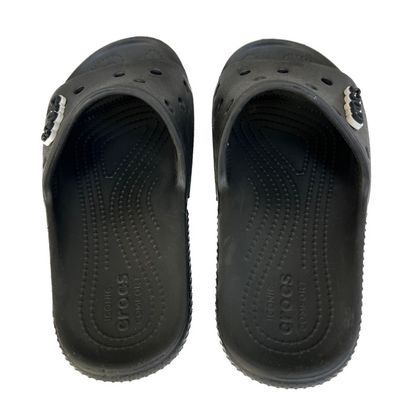 Crocs Classic Slides Black Sandals Mens 4 Womans 6 Slip on Shoes Beach Water - Picture 4 of 8